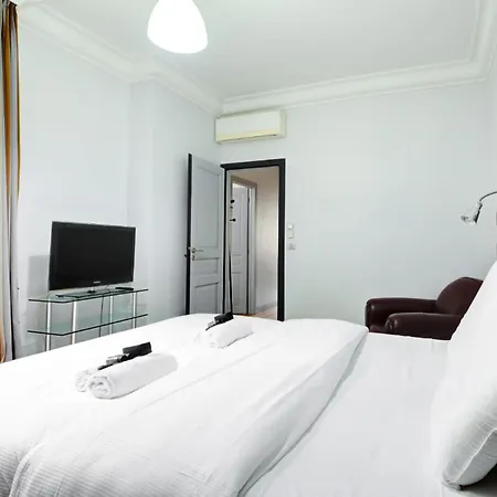 Ecrin Design - 2br Climatise Et Equipe Apartament *