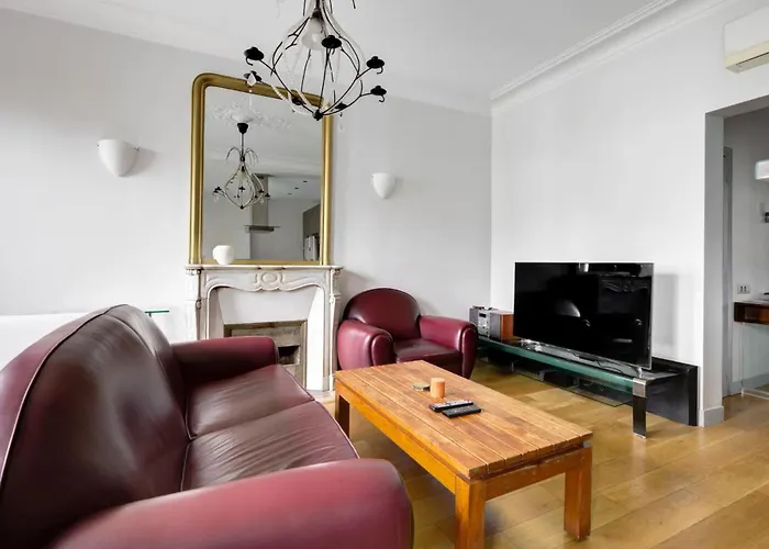 Ecrin Design - 2br Climatise Et Equipe